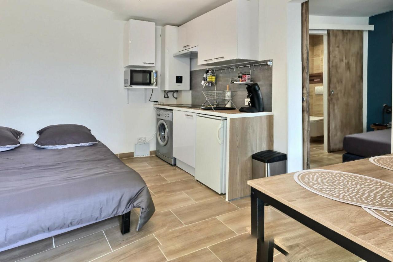 Bleu Lavande - Coquet Appartement Ambiance Village Istres Extérieur photo