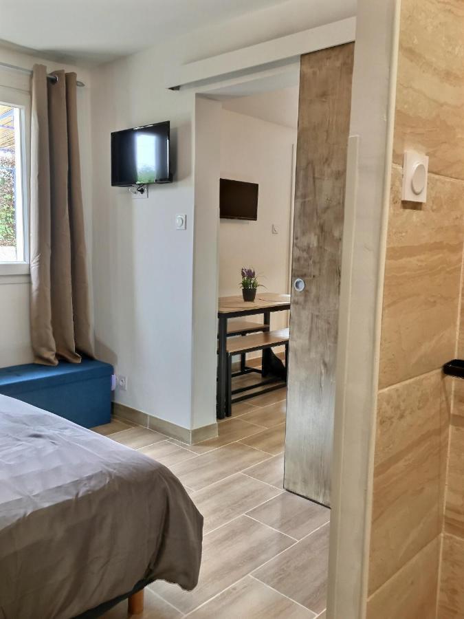 Bleu Lavande - Coquet Appartement Ambiance Village Istres Extérieur photo